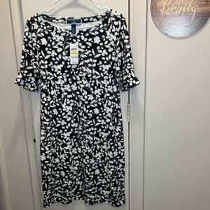 KAREN SCOTT Black & White Leaf Print Midi Dress Petite Medium New